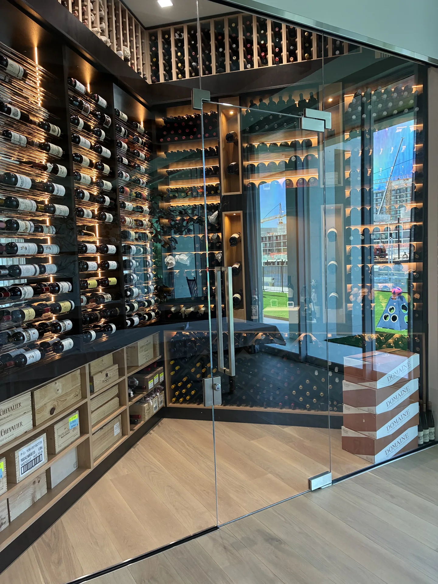 View 4 - The Hillsboro Glass Rod Lounge